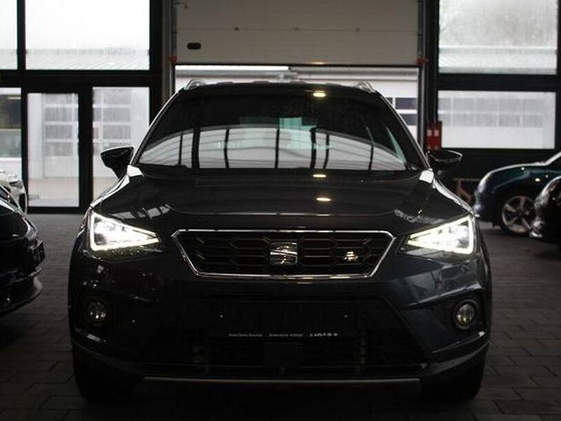 Gebraucht Seat Arona FR 110 PS (80 kW) 2023 Grau SUV