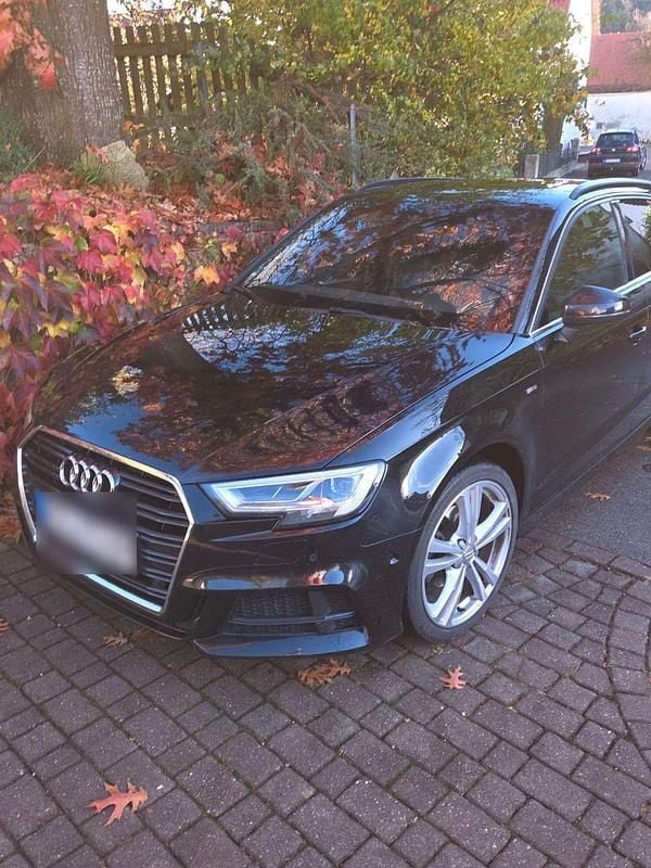 Second-hand Audi A3 S-Line 150 CP (110 kW) 2016 Negru Berlinǎ