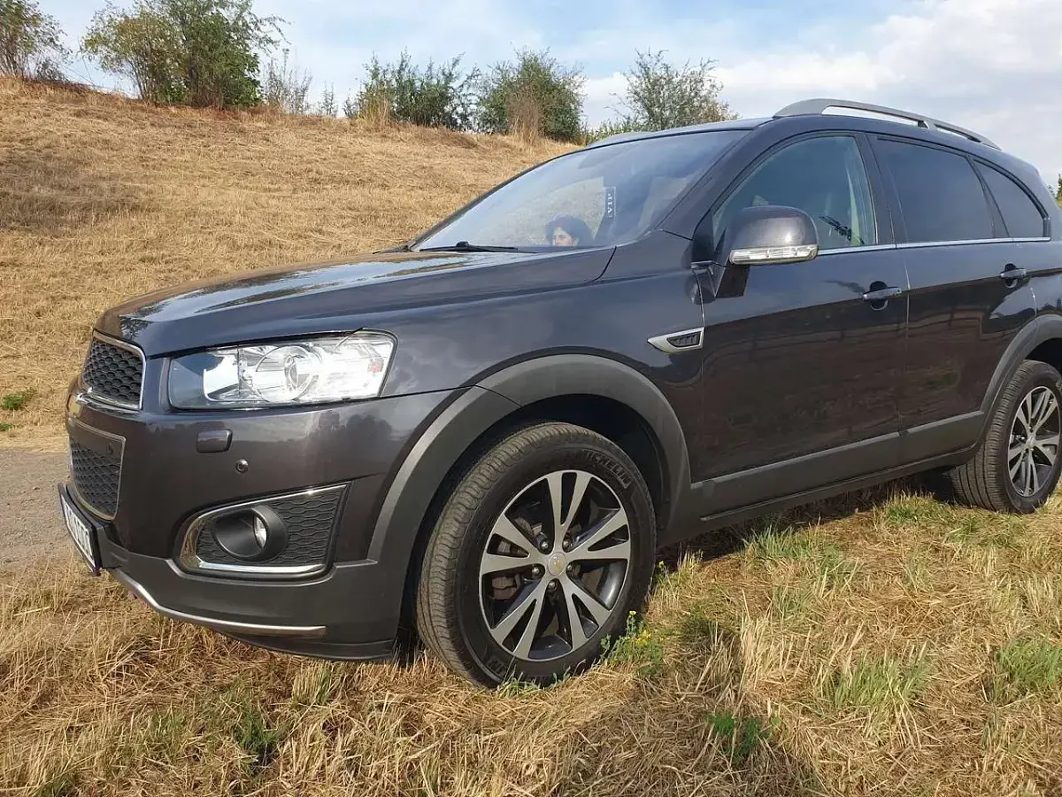 Gebraucht Chevrolet Captiva LT 184 PS (135 kW) 2014 Grau SUV