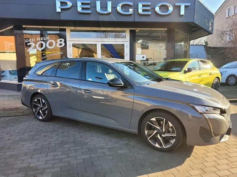 Selenium grau Gebraucht 2024 Peugeot 308 Allure Kombi | 21.100 € (Superpreis) - Bild 1/4