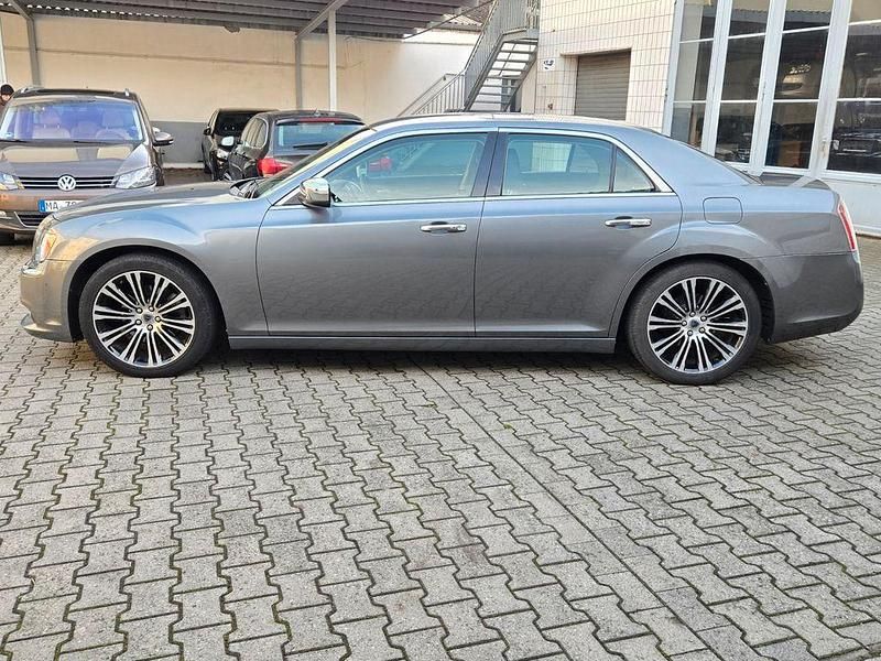 Gebraucht Lancia Thema 239 PS (175 kW) 2011 Grau Limousine