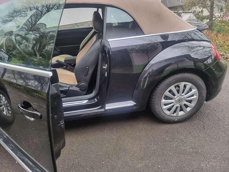Gebraucht VW Beetle Cabriolet Exclusive 150 PS (110 kW) 2017 Schwarz Cabrio
