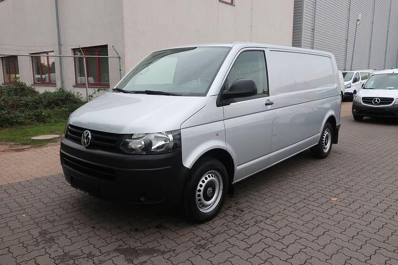 Silber Gebraucht 2015 VW T5 Van | 15.900 € (Guter Preis) - Bild 1/4