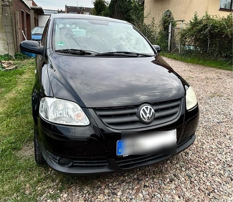 Schwarz Gebraucht 2008 VW Fox Kleinwagen | 2.500 € - Bild 1/4