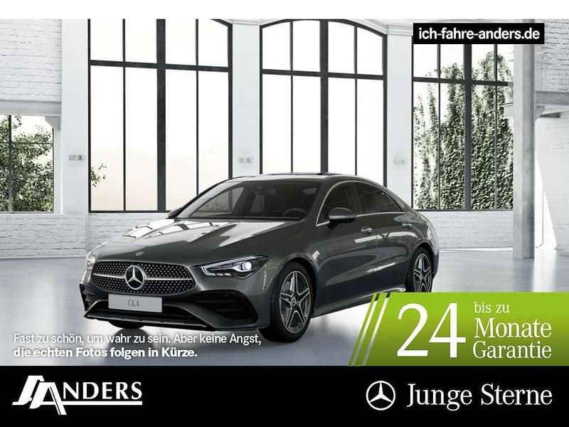 Mountaingrau Gebraucht 2024 Mercedes CLA200 AMG Coupé | 37.450 € (Fairer Preis) - Bild 1/2