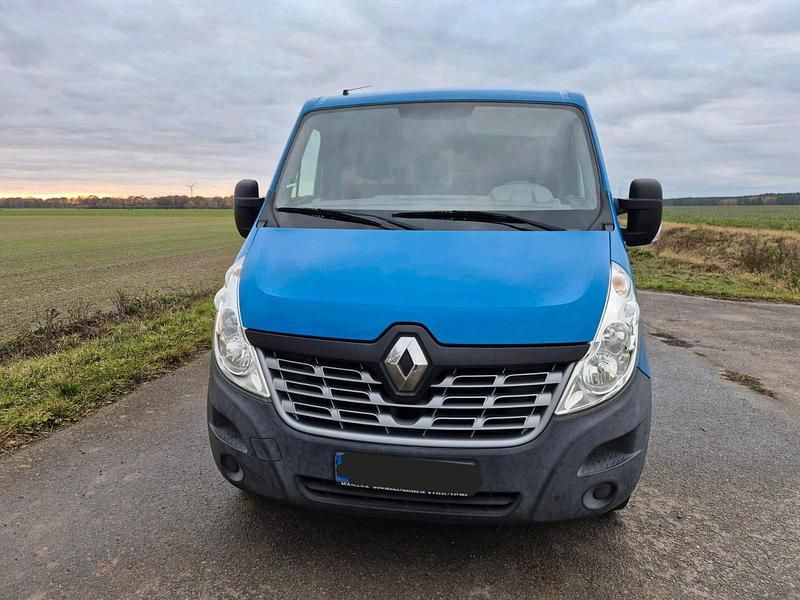 Blau Gebraucht 2014 Renault Master Van / Kleinbus | 5.500 € (Superpreis) - Bild 1/4