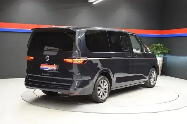 Used VW Multivan 150 HP (110 kW) 2024 Andere Minivan