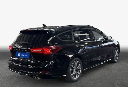 Gebraucht Ford Focus ST-Line X 155 PS (114 kW) 2025 Agate black metallic Kombi