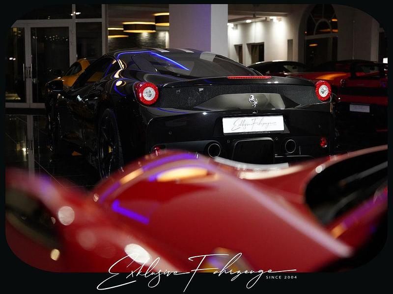 Gebraucht Ferrari 458 605 PS (444 kW) 2014 Schwarz