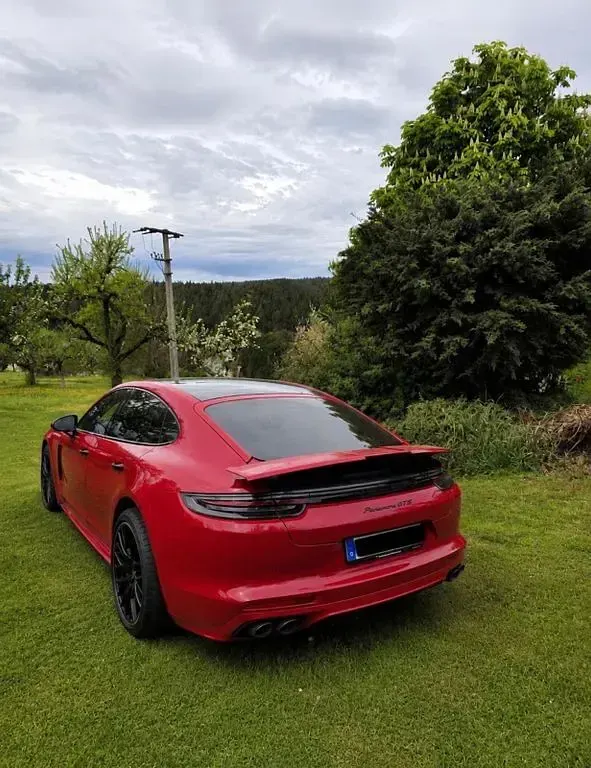 Gebraucht Porsche Panamera GTS 460 PS (338 kW) 2019 Rot Kleinwagen