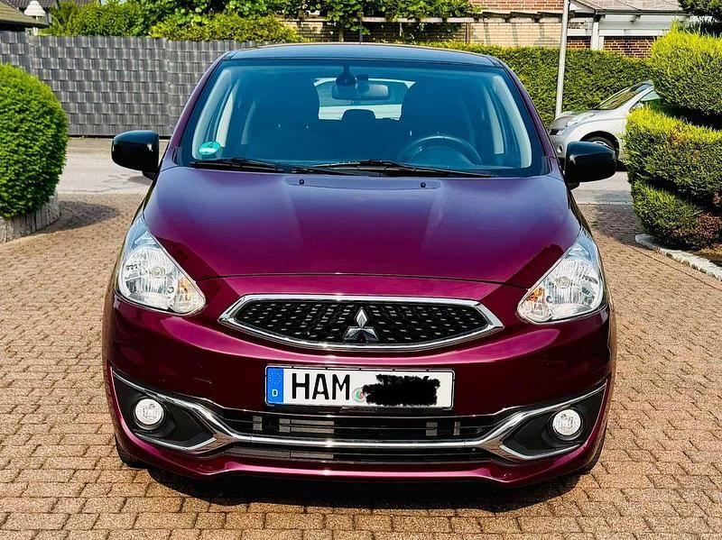 Rot Gebraucht 2020 Mitsubishi Space Star Diamant Edition Limousine | 8.990 € (Fairer Preis) - Bild 1/4