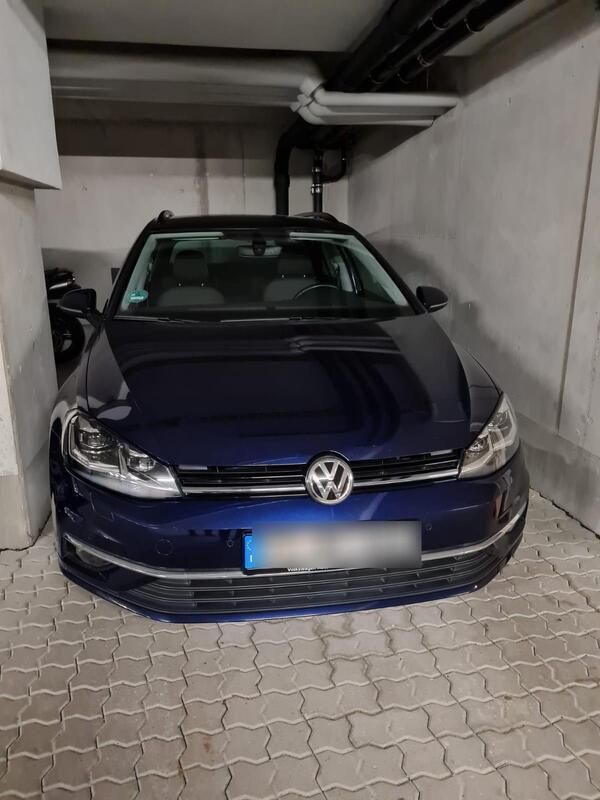 Andere außenfarben Gebraucht 2018 VW Golf VII Kombi | 14.299 € - Bild 1/4