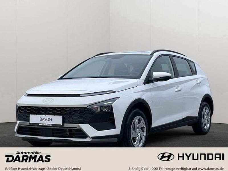 Atlas white Gebraucht 2025 Hyundai Bayon Select SUV | 17.790 € (Superpreis) - Bild 1/4