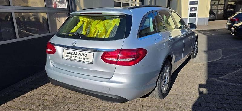 Gebraucht Mercedes C220 170 PS (125 kW) 2017 Silber Limousine
