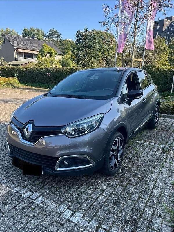 Gebraucht Renault Captur Intens 120 PS (88 kW) 2017 Grau SUV