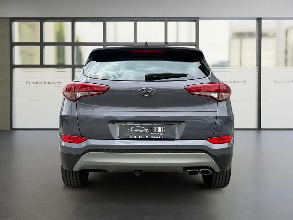Gebraucht Hyundai Tucson Style 185 PS (136 kW) 2017 Grau SUV
