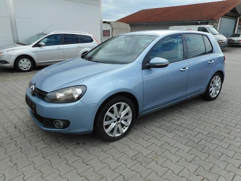 Blau Gebraucht 2009 VW Golf VI Highline Limousine | 3.195 € (Superpreis) - Bild 1/4