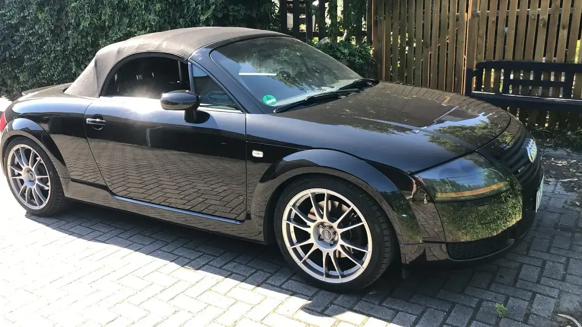 Gebraucht Audi TT Roadster Design 224 PS (164 kW) 2003 Schwarz Cabrio