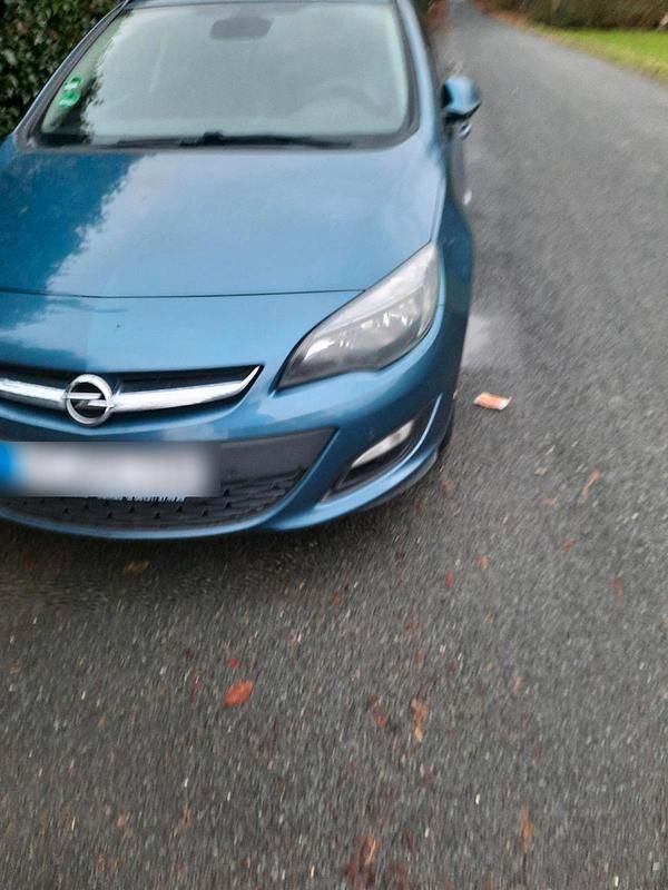 Gebraucht Opel Astra 2014 Blau Kombi