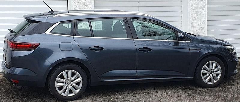 Gebraucht Renault Mégane IV Business 116 PS (85 kW) 2023 Grau Limousine