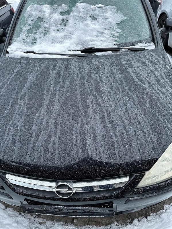 Gebraucht Opel Corsa 90 PS (66 kW) 2004 Schwarz Kleinwagen