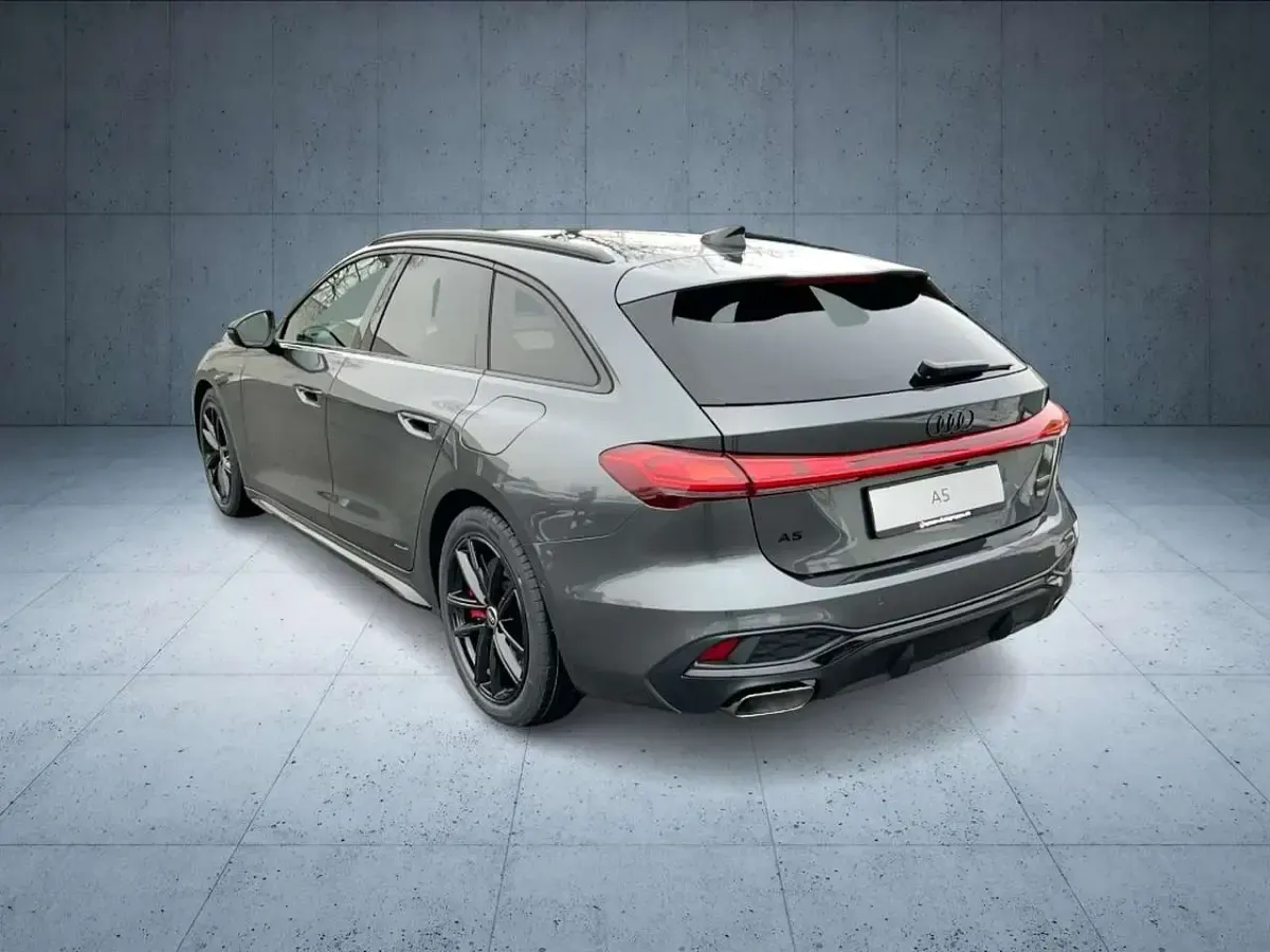 Neu Audi A5 367 PS (269 kW) 2026 Daytonagrau perleffekt Kombi