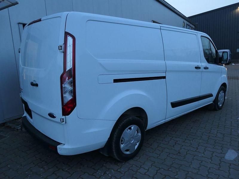 Gebraucht Ford Transit Custom 105 PS (77 kW) 2022 Weiß Van / Kleinbus