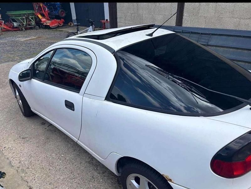 Gebraucht 1996 Opel Tigra Coupé | 750 € - Bild 1/4