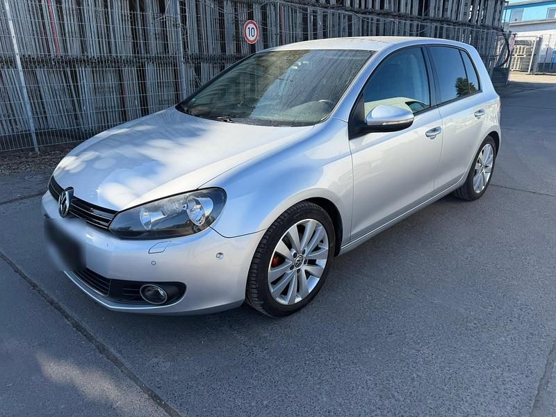 Gebraucht VW Golf VI Highline 122 PS (89 kW) 2009 Silber Kleinwagen