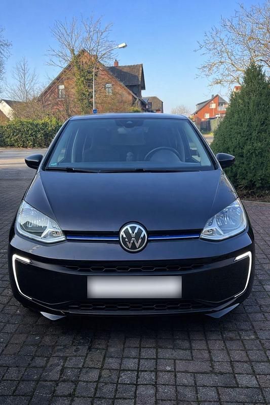 Gebraucht VW e-up! 61 kW (83 PS) 2023 Schwarz Kleinwagen