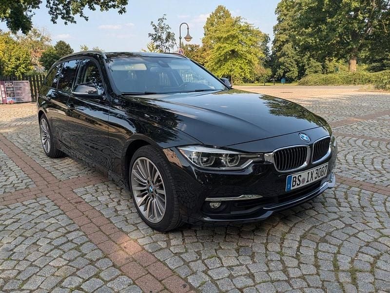 Gebraucht BMW 340 Luxury Line 326 PS (239 kW) 2017 Schwarz Kombi