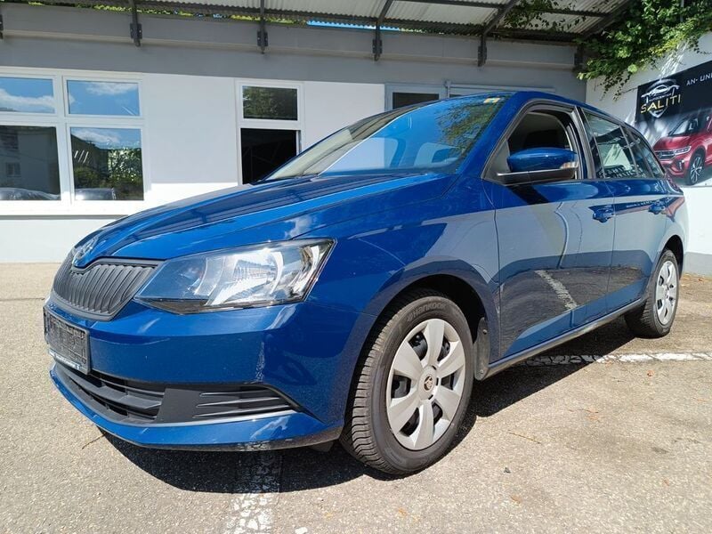 Gebraucht Skoda Fabia Active 90 PS (66 kW) 2017 Blau Kleinwagen