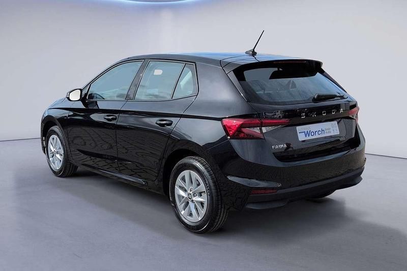 Neu Skoda Fabia Selection 95 PS (69 kW) 2025 Schwarzmagic perleffekt Kleinwagen