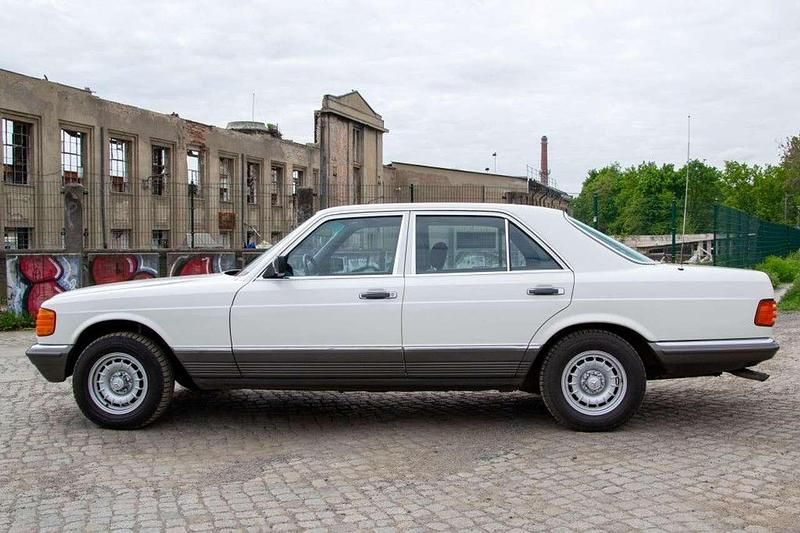 Gebraucht Mercedes 280 SE 185 PS (136 kW) 1985 Classicweiß Limousine