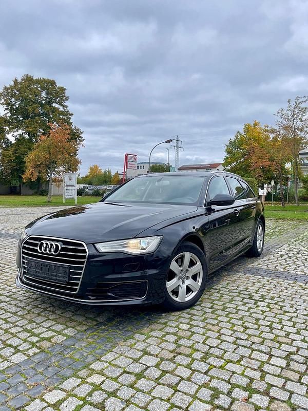 Schwarz Gebraucht 2015 Audi A6 Kombi | 9.990 € (Superpreis) - Bild 1/4