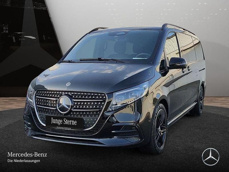 Gebraucht Mercedes V300 Avantgarde 237 PS (174 kW) 2025 Schwarz Van / Kleinbus