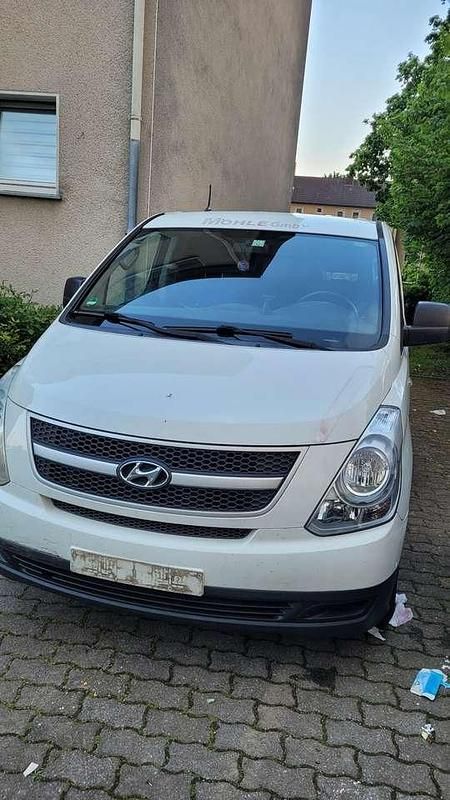 Gebraucht Hyundai H-1 170 PS (125 kW) 2011 Van / Kleinbus