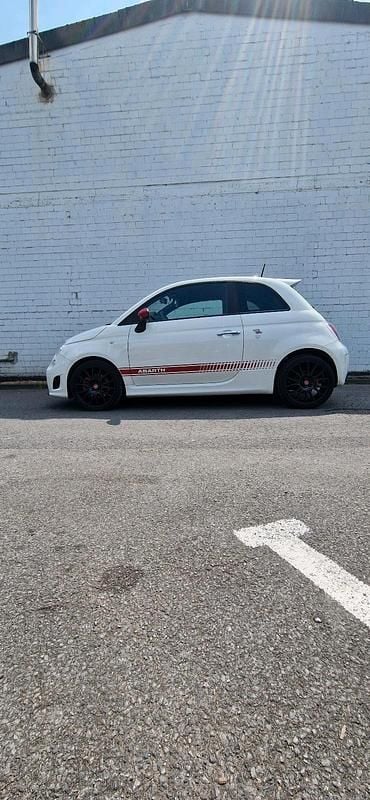 Gebraucht Abarth 500 170 PS (125 kW) 2016 Weiß Kleinwagen