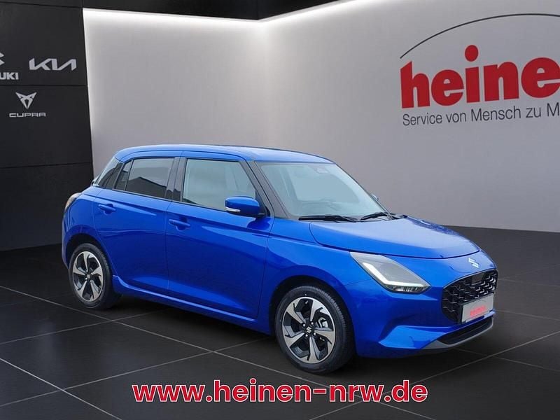 Gebraucht Suzuki Swift Comfort+ 83 PS (61 kW) 2025 Blau Limousine