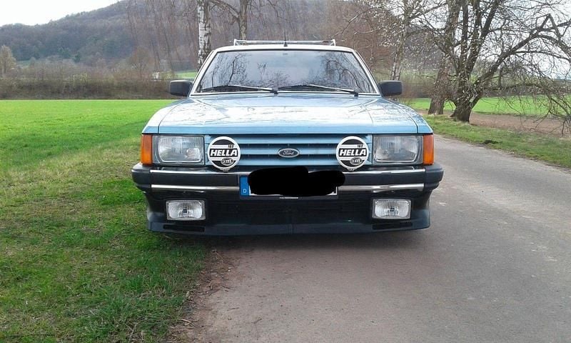 Gebraucht Ford Granada 114 PS (83 kW) 1984 Blau Kombi