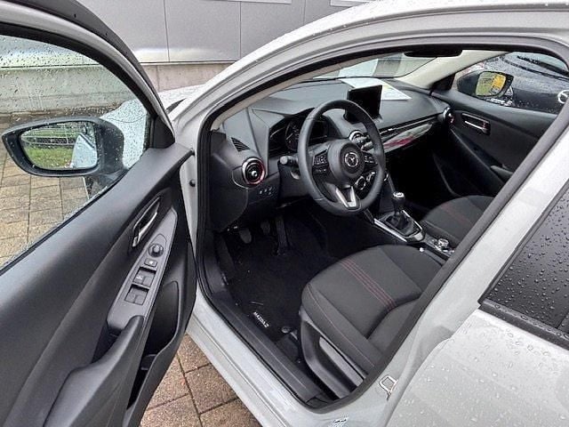 Gebraucht Mazda 2 90 PS (66 kW) 2025 Ceramic Kleinwagen