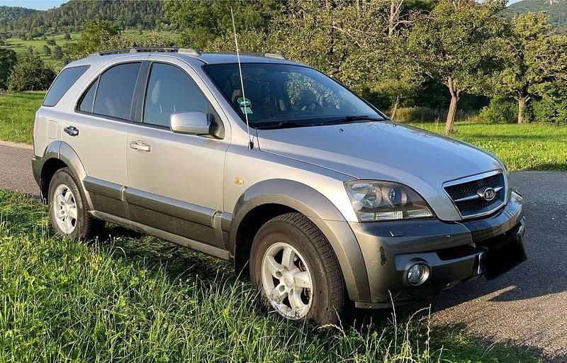 Silber Gebraucht 2007 Kia Sorento EX SUV | 2.500 € - Bild 1/4