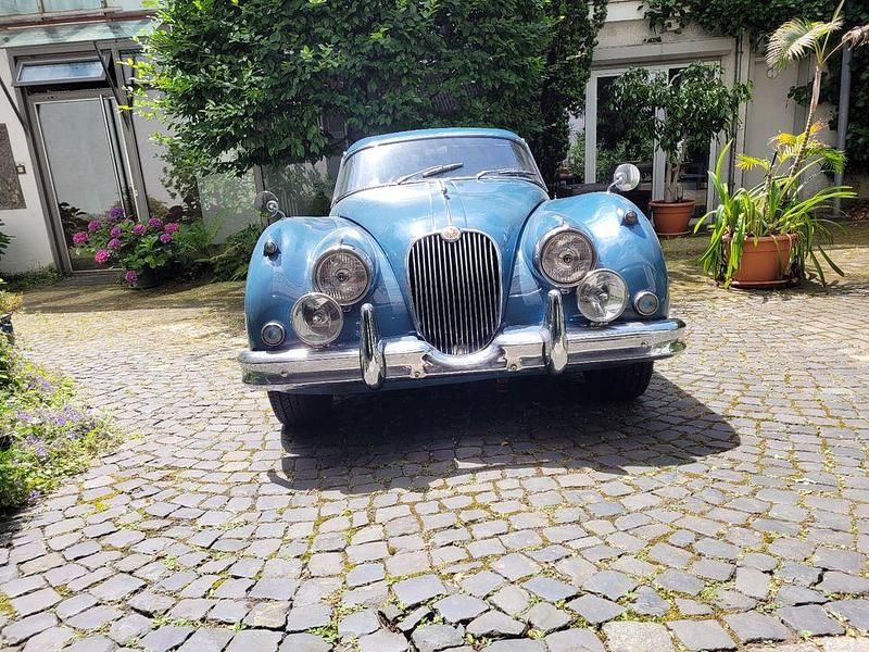 Gebraucht Jaguar XK 220 PS (161 kW) 1960 Blau Coupé