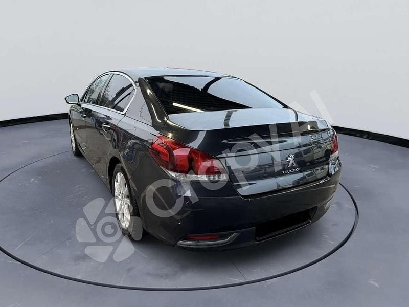 Gebraucht Peugeot 508 Allure 120 PS (88 kW) 2017 Grau Limousine