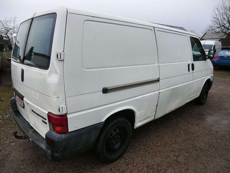 Gebraucht VW T4 88 PS (64 kW) 2002 Weiß Van