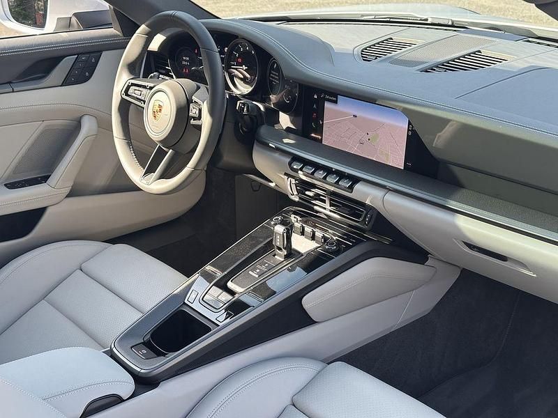 Eisgraumetallic Gebraucht 2024 Porsche 911 Carrera 4S Coupé | 145.790 € (Superpreis) - Bild 1/4