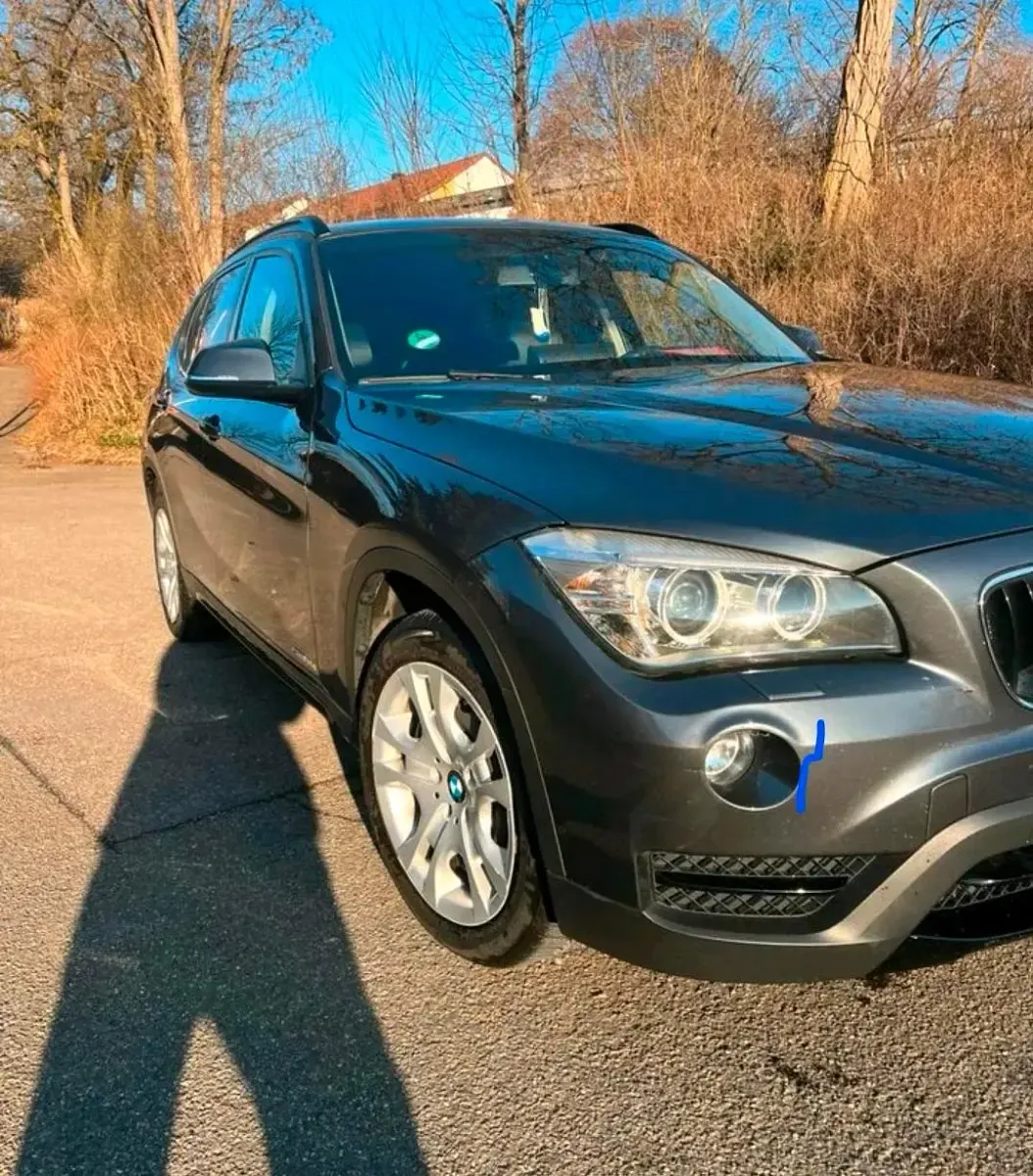 Gebraucht BMW X1 116 PS (85 kW) 2014 Grau SUV