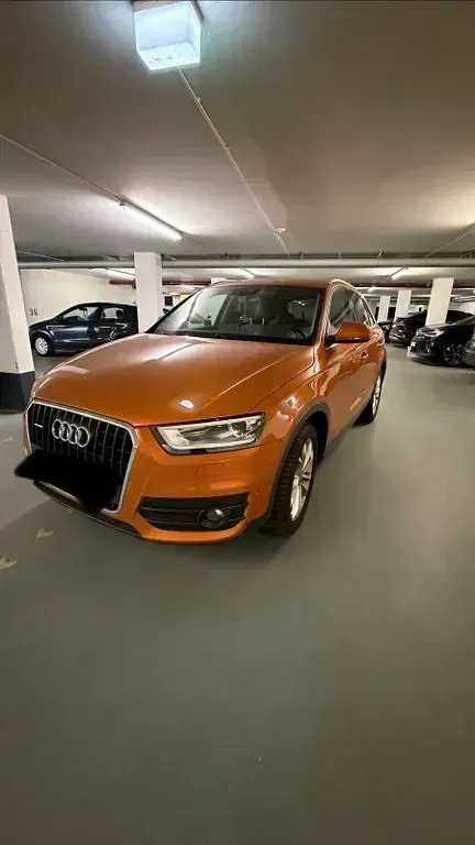 Gebraucht Audi Q3 Ambiente 177 PS (130 kW) 2011 Orange SUV