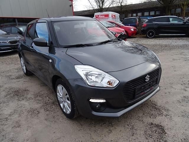Gebraucht Suzuki Swift Basic 90 PS (66 kW) 2019 Grau Kleinwagen