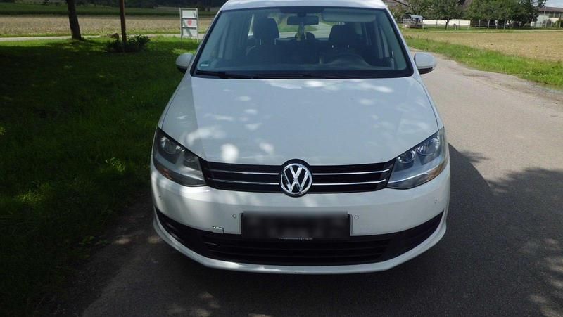 Weiß Gebraucht 2013 VW Sharan Van / Kleinbus | 6.500 € (Superpreis) - Bild 1/4